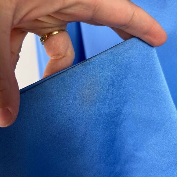 SER.O.YA ELLISON SILK TOP & MATCHING BLUE SILK PANTS SET - Picture 15 of 16